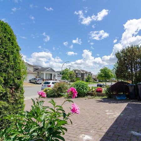 3 Private, Spacious, Bright Rooms In A Gorgeous House New Westminster Exterior foto